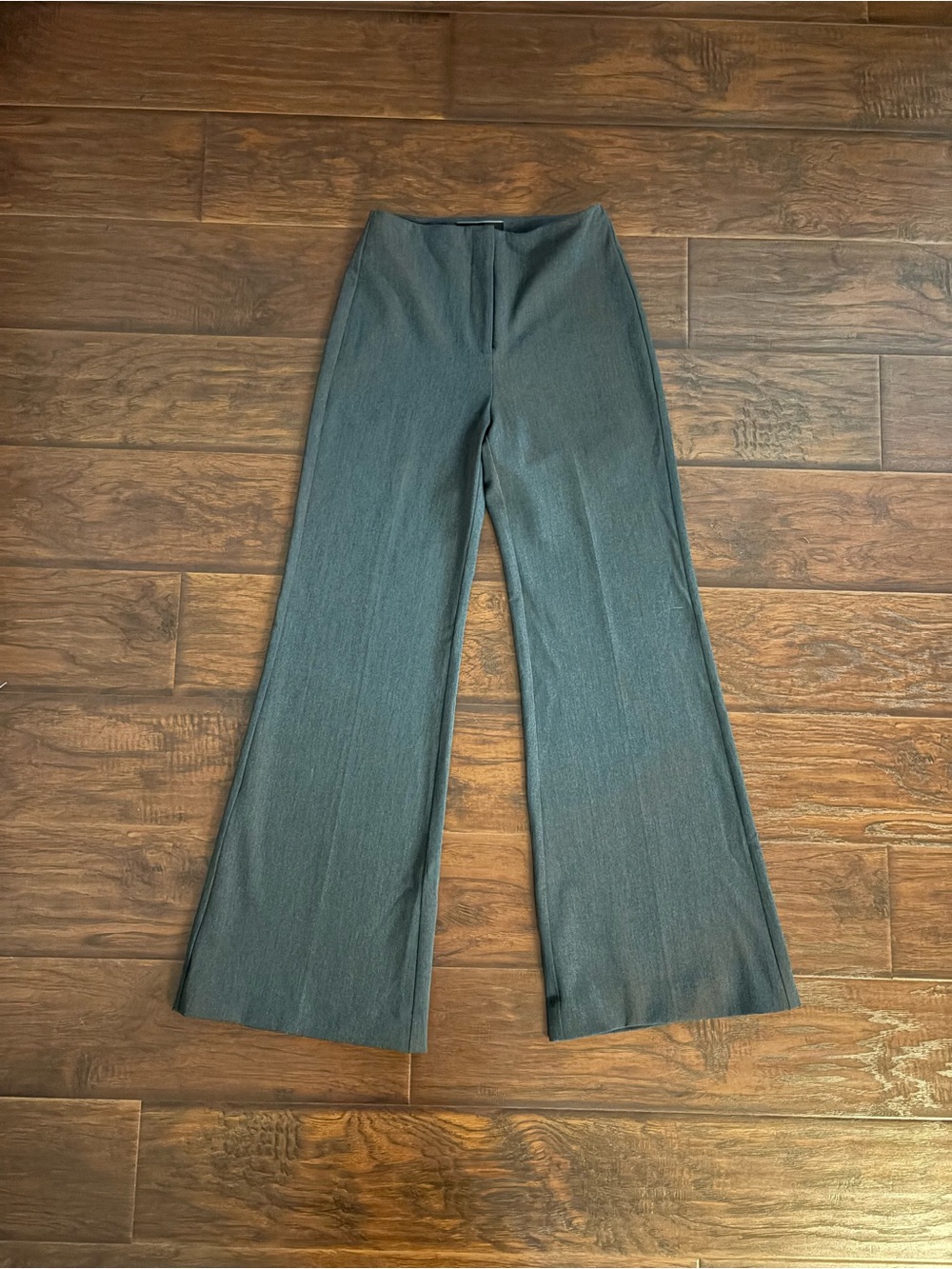 Le Chateau - Wide Leg Women’s Pants in Dark gray